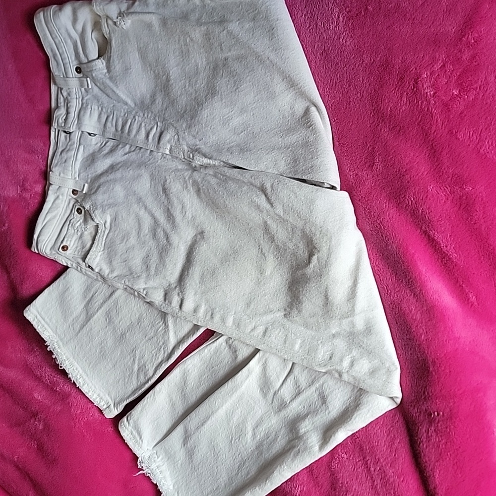 Levis White Denim Jeans